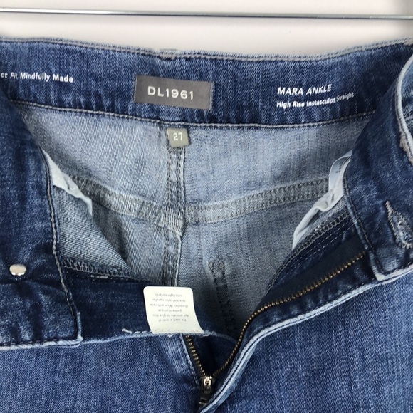 DS1961 Maria High Rise Instacuplt Straight Leg Cropped Frayed Bleached 27 Jeans - Picture 9 of 16
